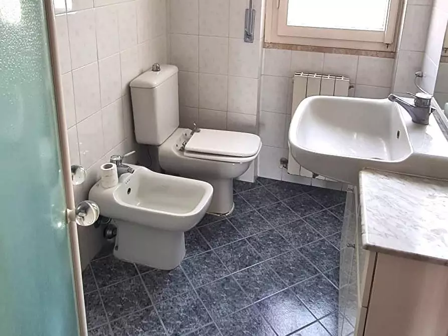 Immagine 11 di Appartamento in vendita  a Livorno