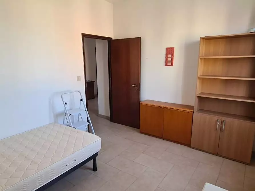 Immagine 13 di Appartamento in vendita  a Livorno