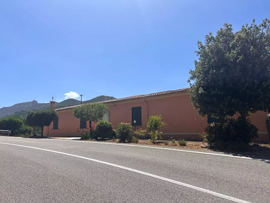Immagine 26 di Casa indipendente in vendita  a Luogosanto