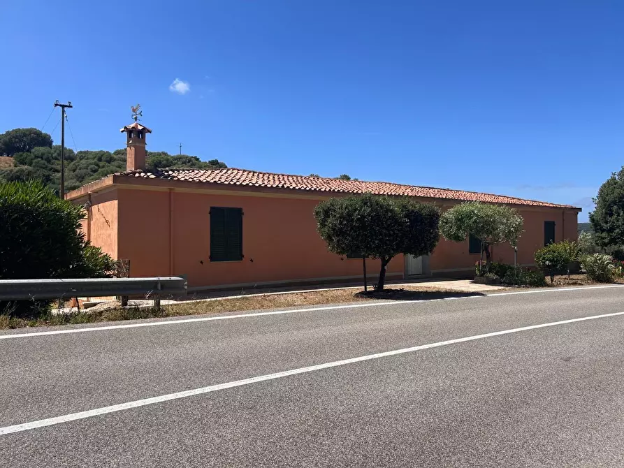 Immagine 32 di Casa indipendente in vendita  a Luogosanto