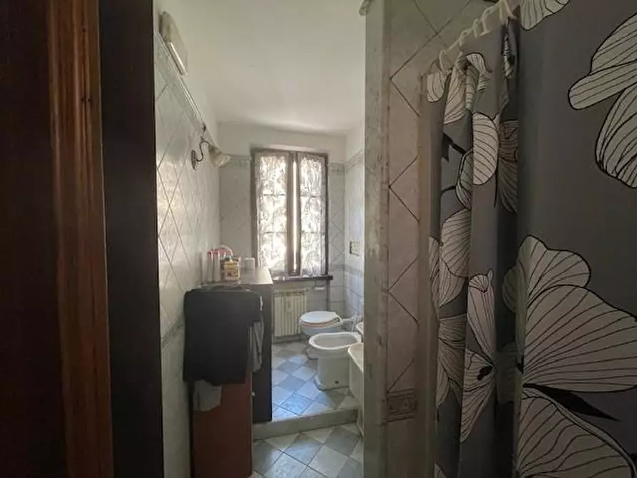 Immagine 7 di Villa in vendita  a Vecchiano