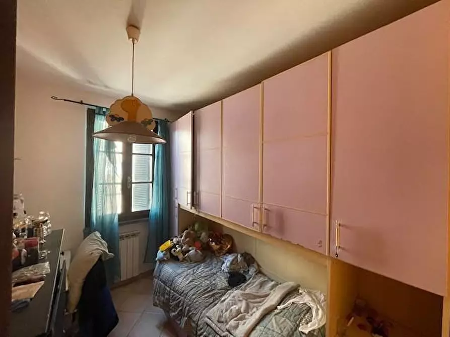 Immagine 6 di Villa in vendita  a Vecchiano