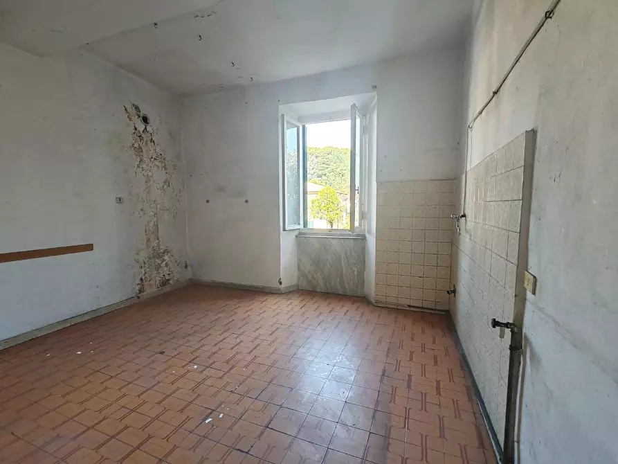 Immagine 7 di Appartamento in vendita  a Massa