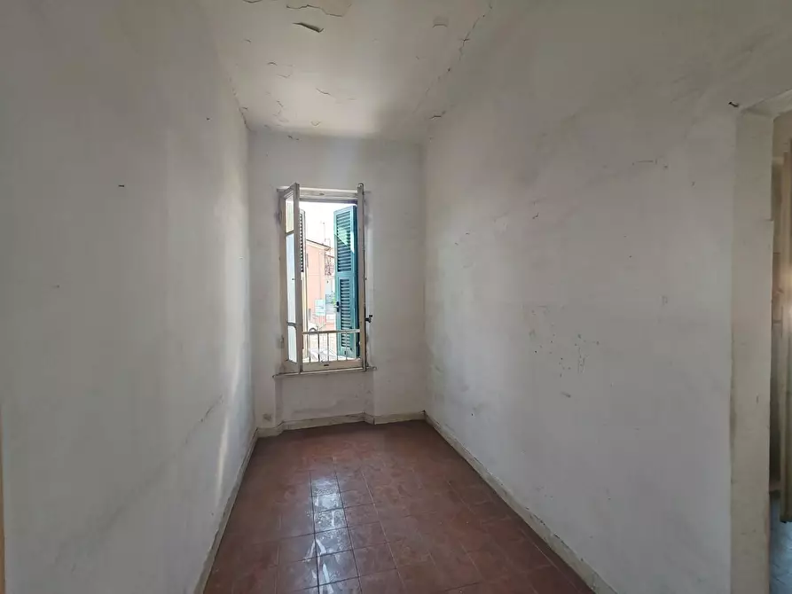 Immagine 8 di Appartamento in vendita  a Massa