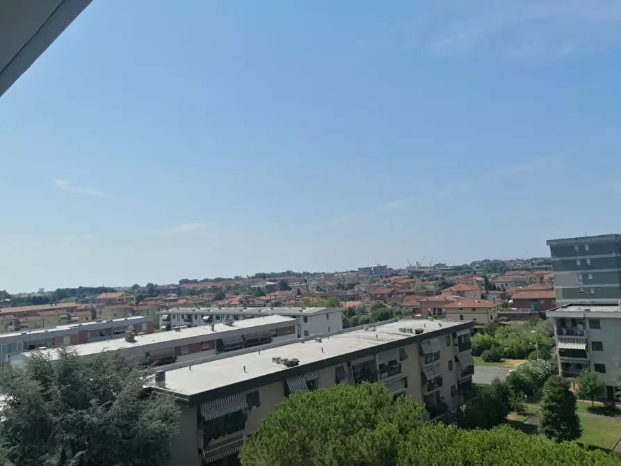 Immagine 29 di Appartamento in vendita  a Carrara