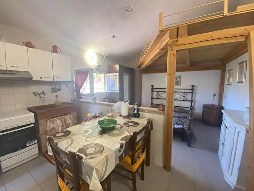 Immagine 29 di Villa in affitto  a Calcinaia