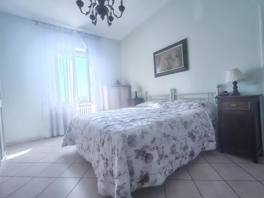 Immagine 14 di Appartamento in vendita  a Siena