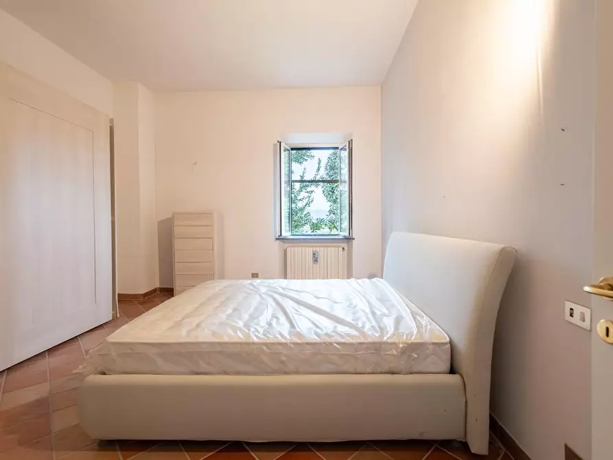 Immagine 32 di Casa semindipendente in vendita  a Vecchiano