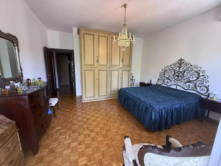 Immagine 15 di Appartamento in vendita  a Livorno