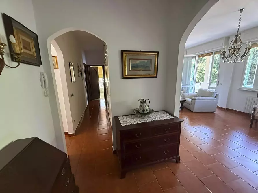 Immagine 1 di Appartamento in vendita  a Livorno