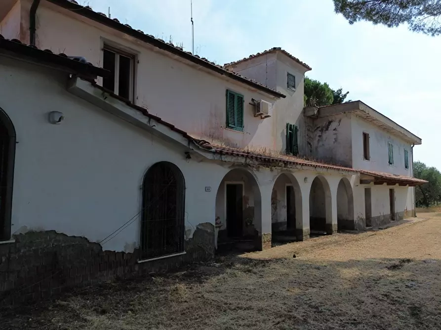 Immagine 27 di Casa colonica in vendita  a Casciana Terme Lari