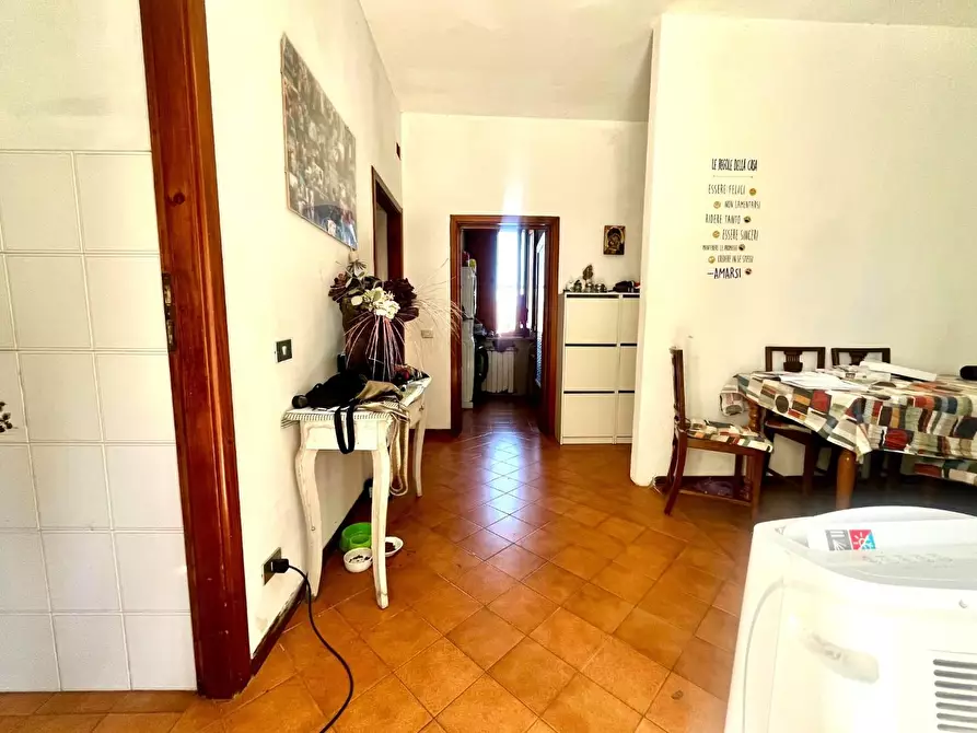 Immagine 3 di Appartamento in vendita  a Chiesina Uzzanese