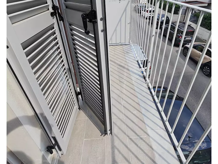 Immagine 3 di Casa trifamiliare in vendita  a Carrara