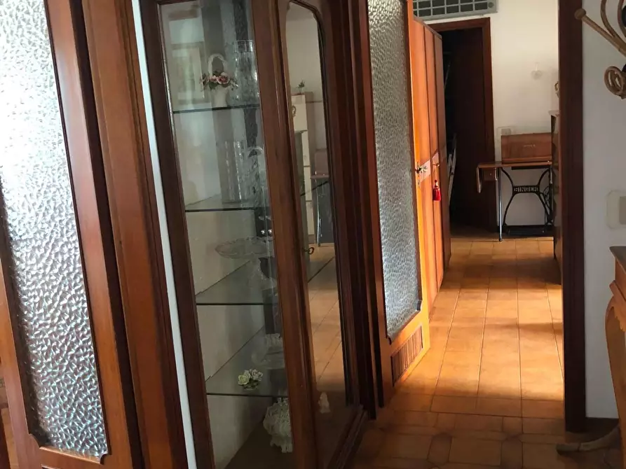 Immagine 3 di Appartamento in affitto  a Pontedera