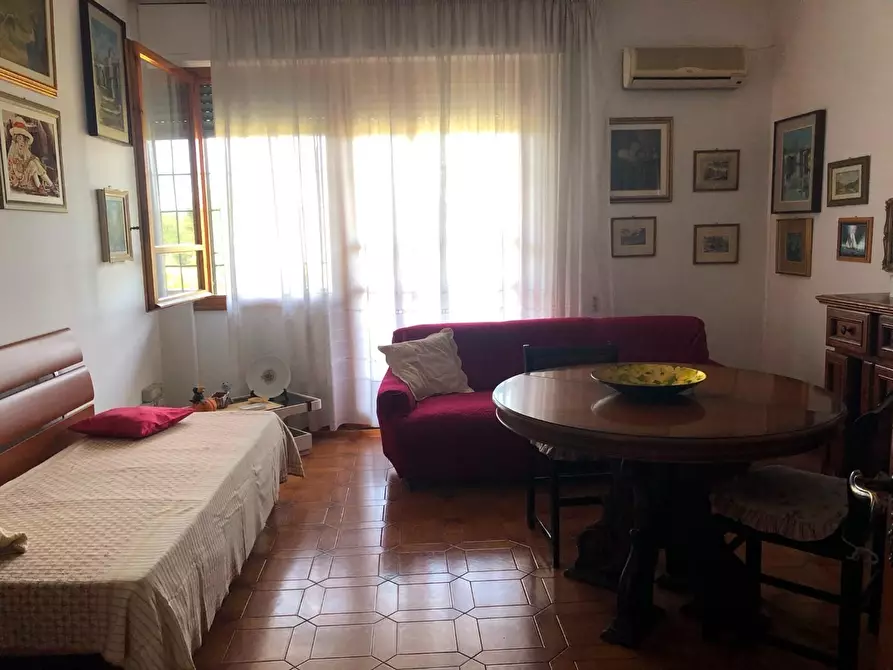 Immagine 1 di Appartamento in affitto  a Pontedera