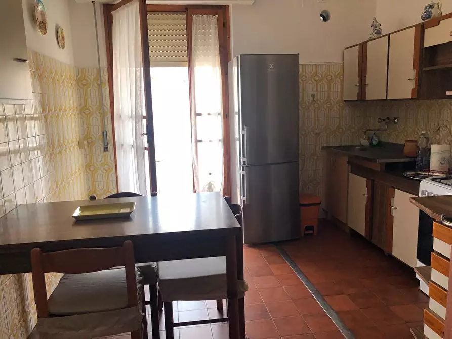 Immagine 2 di Appartamento in affitto  a Pontedera
