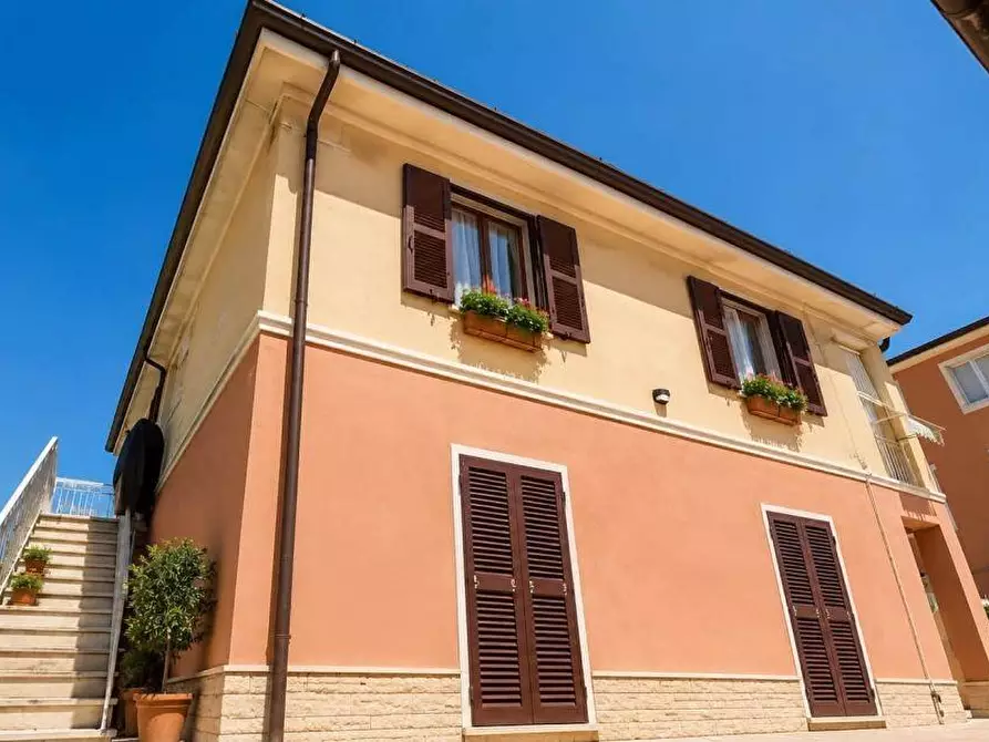 Immagine 4 di Appartamento in vendita  a Ameglia