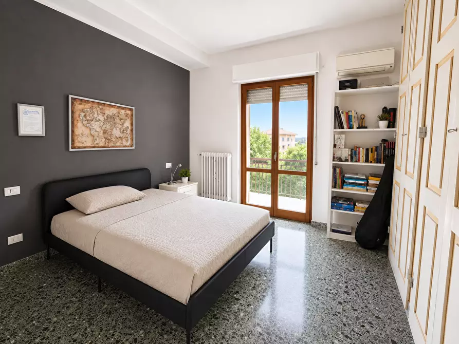 Immagine 6 di Appartamento in vendita  a Pontedera