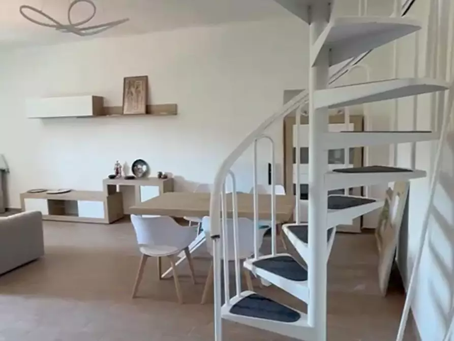Immagine 3 di Appartamento in affitto  a Livorno