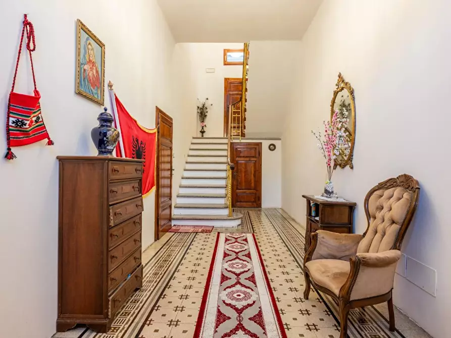 Immagine 22 di Casa indipendente in vendita  a Cascina