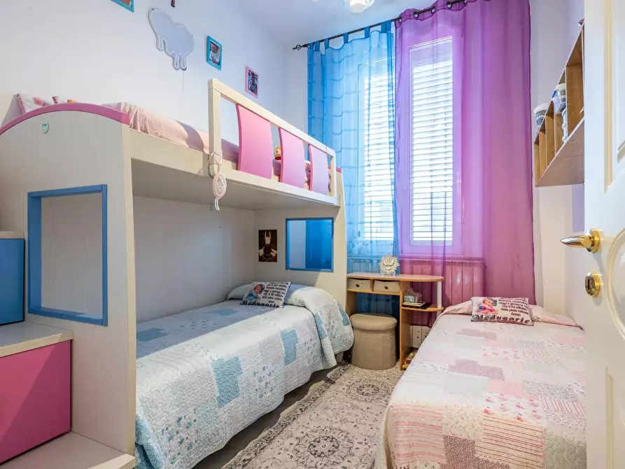 Immagine 32 di Casa indipendente in vendita  a Cascina