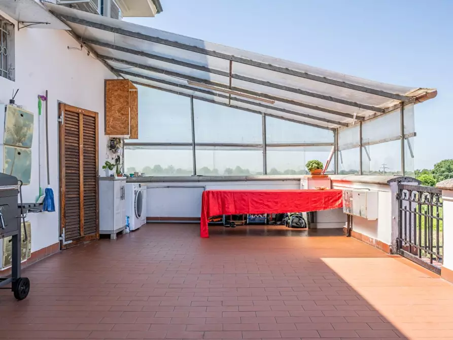Immagine 15 di Casa indipendente in vendita  a Cascina