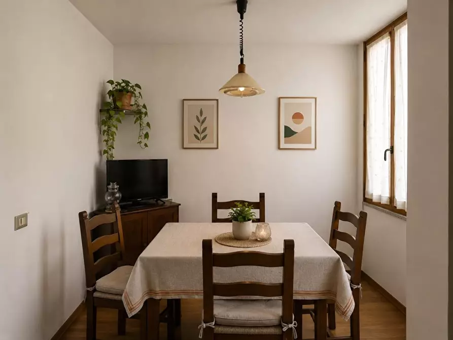 Immagine 5 di Appartamento in vendita  a Sinalunga