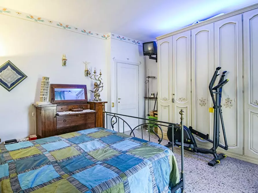 Immagine 26 di Appartamento in vendita  a Pisa