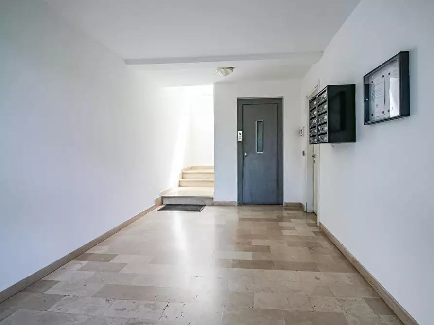 Immagine 35 di Appartamento in vendita  a Pisa