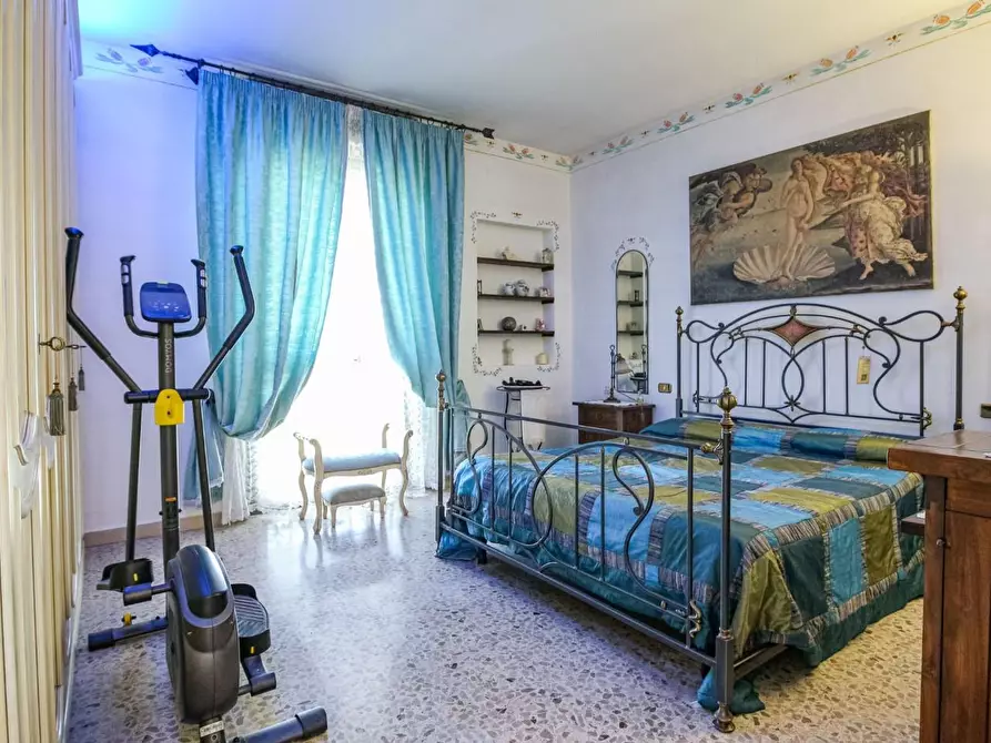 Immagine 21 di Appartamento in vendita  a Pisa