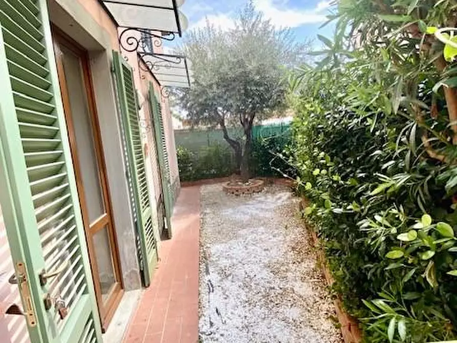 Immagine 9 di Appartamento in vendita  a Pieve A Nievole