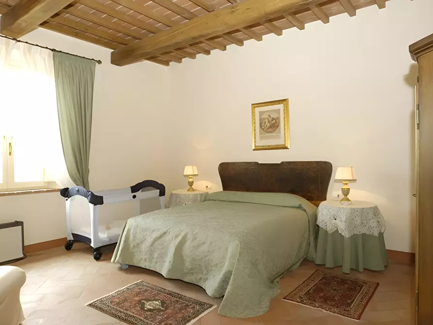 Immagine 6 di Attività commerciale in vendita  a San Miniato
