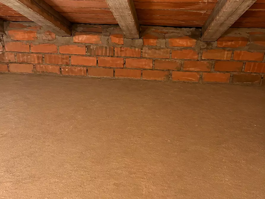 Immagine 38 di Appartamento in vendita  a Colle Di Val D'elsa