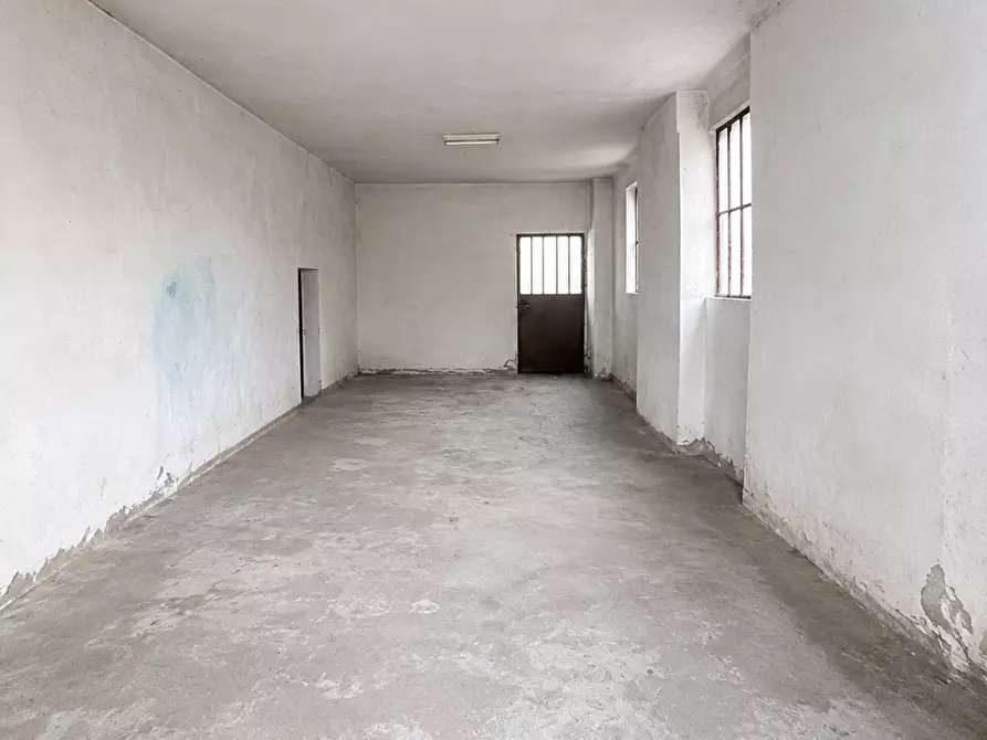 Immagine 25 di Appartamento in vendita  a Colle Di Val D'elsa