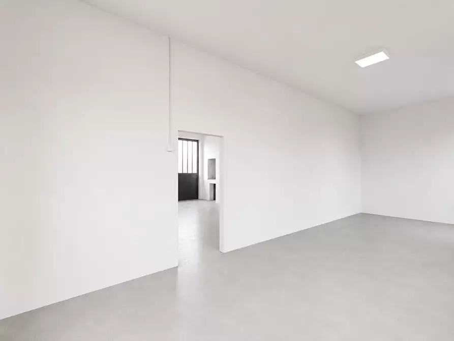 Immagine 31 di Appartamento in vendita  a Colle Di Val D'elsa