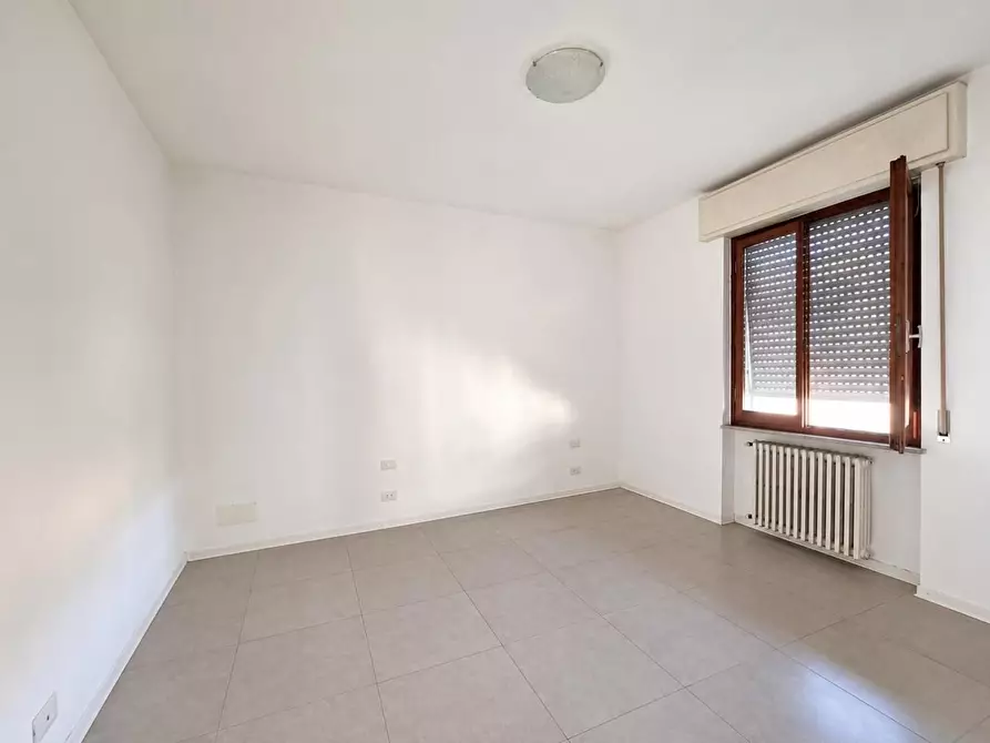 Immagine 11 di Appartamento in vendita  a Colle Di Val D'elsa