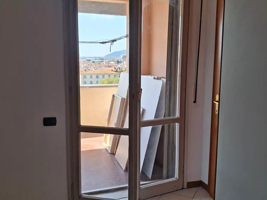 Immagine 19 di Appartamento in vendita  a Pontedera