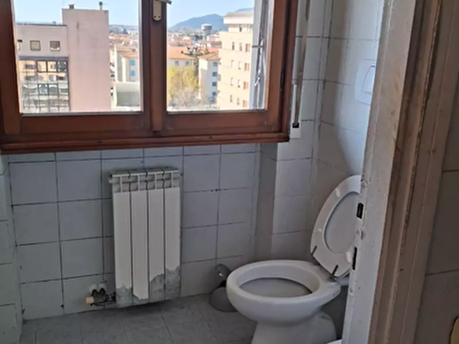 Immagine 6 di Appartamento in vendita  a Pontedera