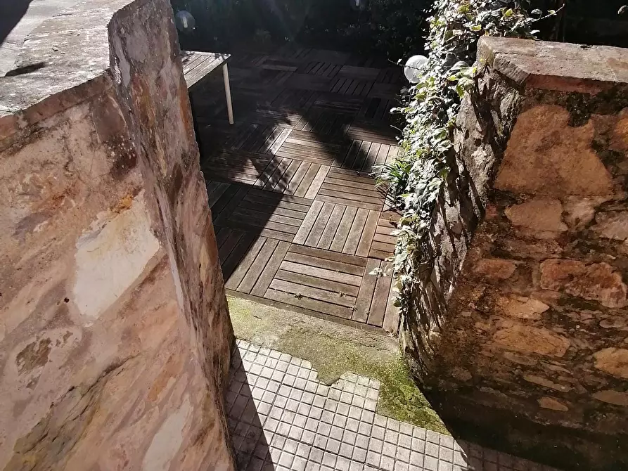 Immagine 10 di Villetta a schiera in affitto  a Lucca