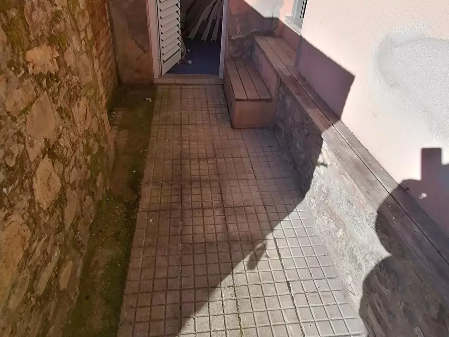 Immagine 4 di Villetta a schiera in affitto  a Lucca