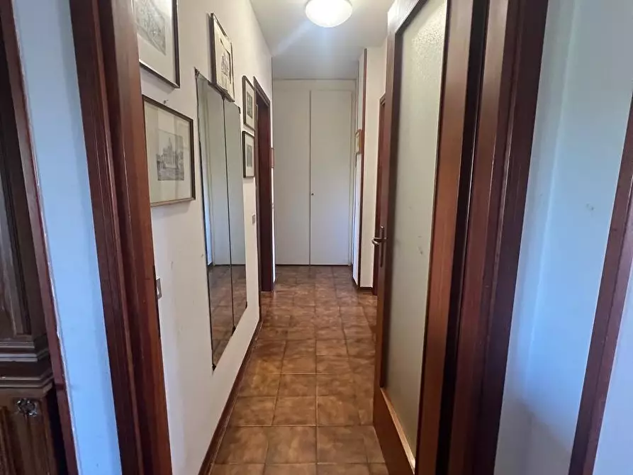 Immagine 2 di Appartamento in vendita  a Empoli