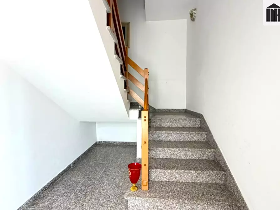 Immagine 26 di Appartamento in vendita  a Santa Croce Sull'arno