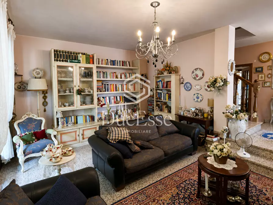 Immagine 3 di Casa bifamiliare in vendita  a Pisa