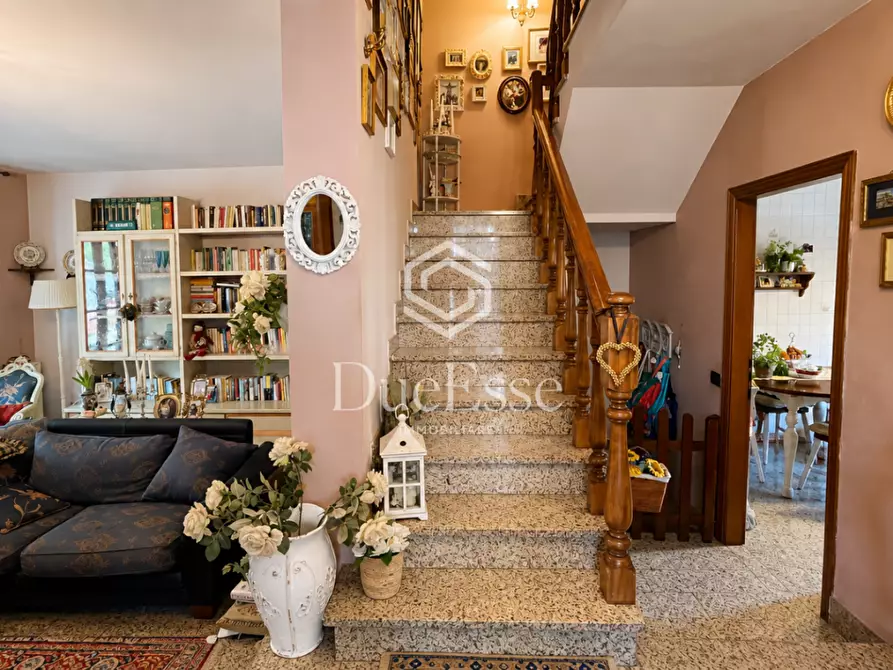 Immagine 12 di Casa bifamiliare in vendita  a Pisa
