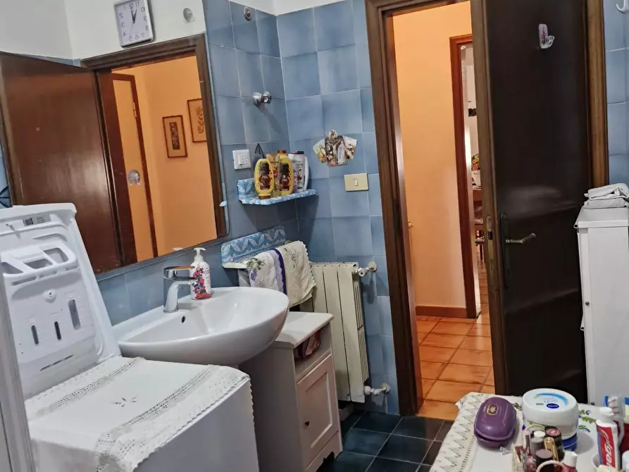Immagine 24 di Appartamento in vendita  a Campiglia Marittima