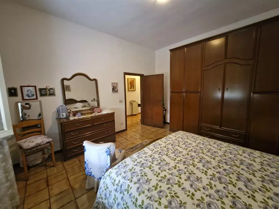 Immagine 16 di Appartamento in vendita  a Campiglia Marittima