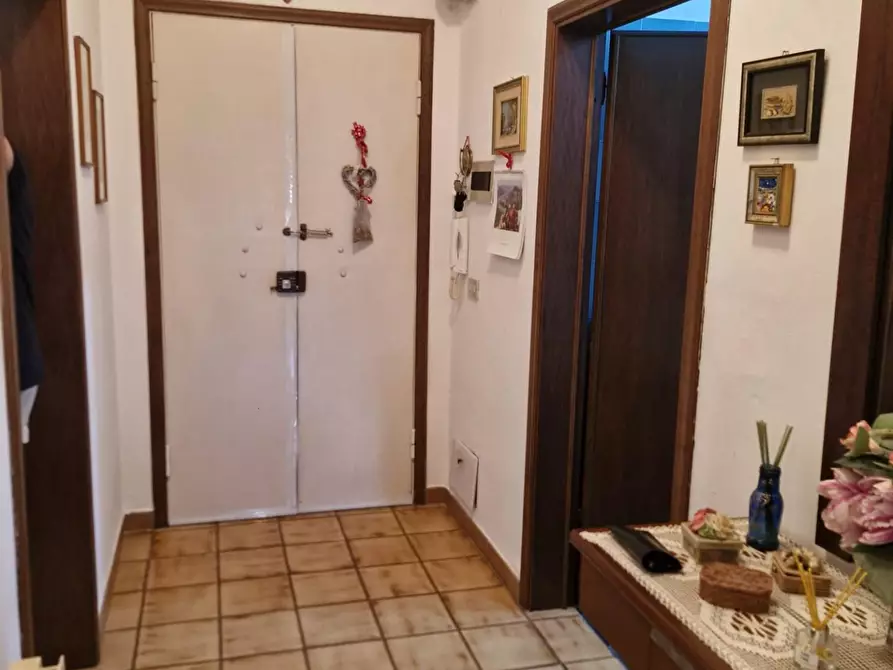 Immagine 27 di Appartamento in vendita  a Campiglia Marittima