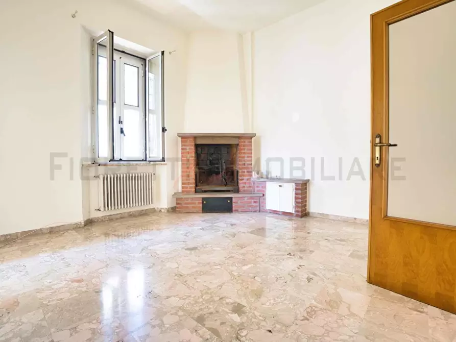 Immagine 12 di Appartamento in vendita  a Piombino