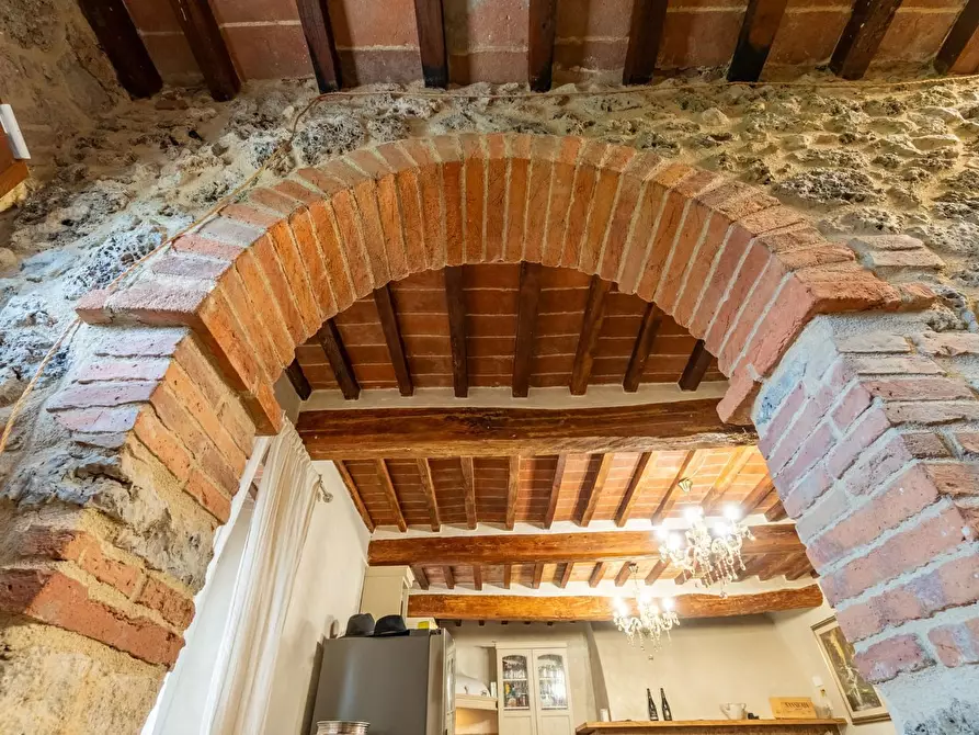 Immagine 27 di Casa colonica in vendita  a Massa Marittima
