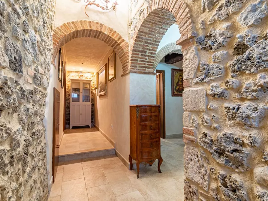 Immagine 13 di Casa colonica in vendita  a Massa Marittima